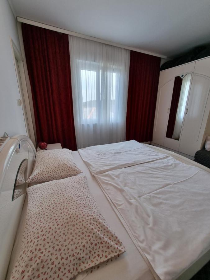 Apartman Zlatko, Palit, Rab Daire Dış mekan fotoğraf